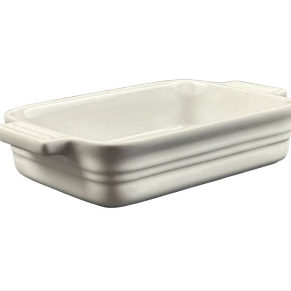 Le Creuset 18cm Rectangular Ceramic Baking Dish- White - Picture 1 of 8